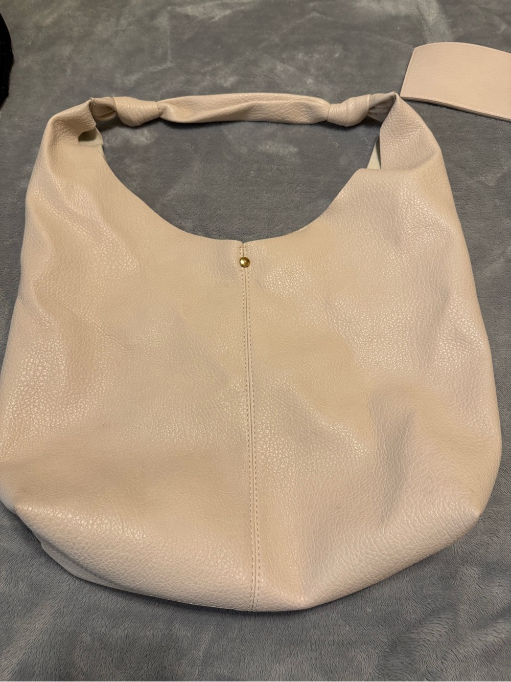 Anthropologie Love Knot Slouchy Bag in Cream - Picture 5 of 15